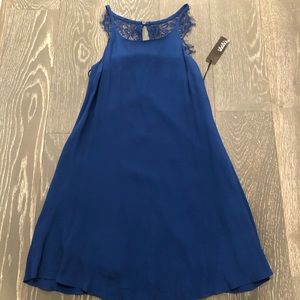 NEW Lulu’s flowy blue dress